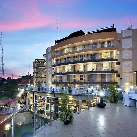 Protea Hotel By Marriott Kampala Skyz Exterior foto